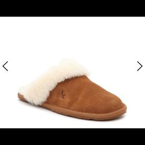 Koolaburra by Ugg slippers